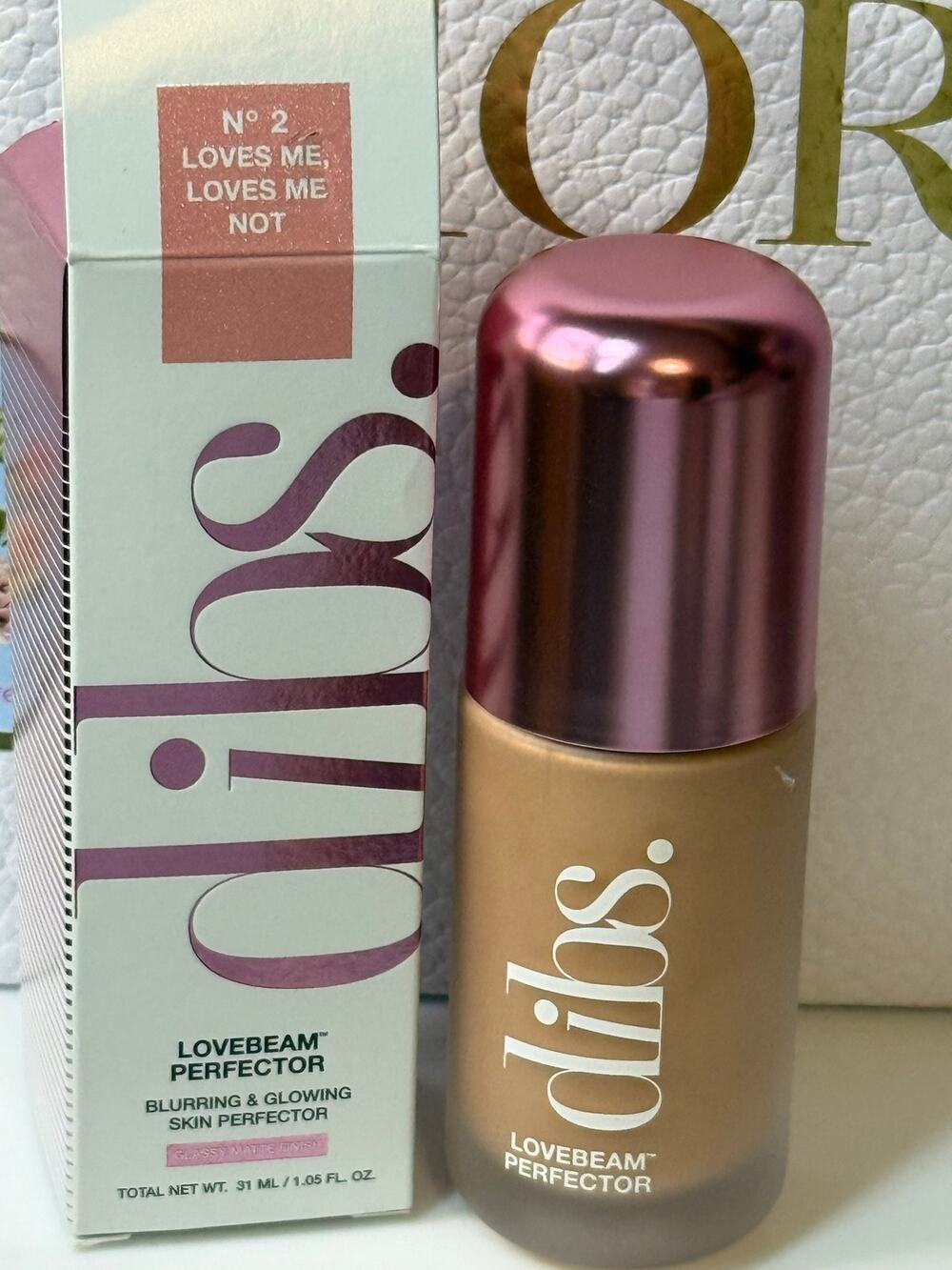 dibs LoveBeam Perfector Blurring & Glowing Skin Perfector - Glassy Matte Finish